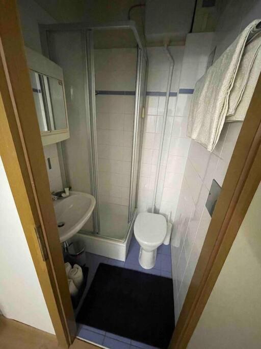 Stylish Cozy Apartment In Грац Экстерьер фото
